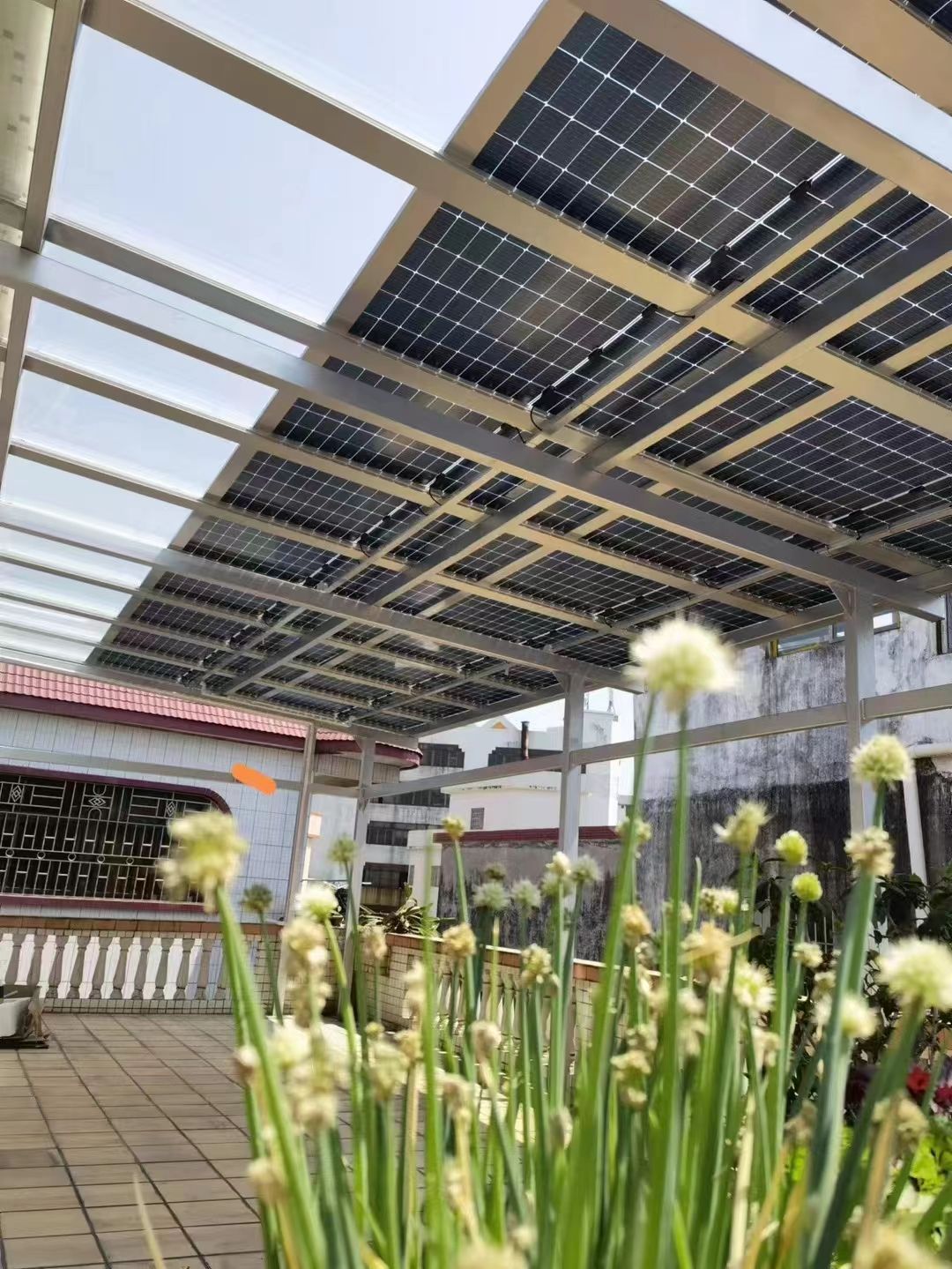 郑州别墅家用屋顶太阳能发电系统安装